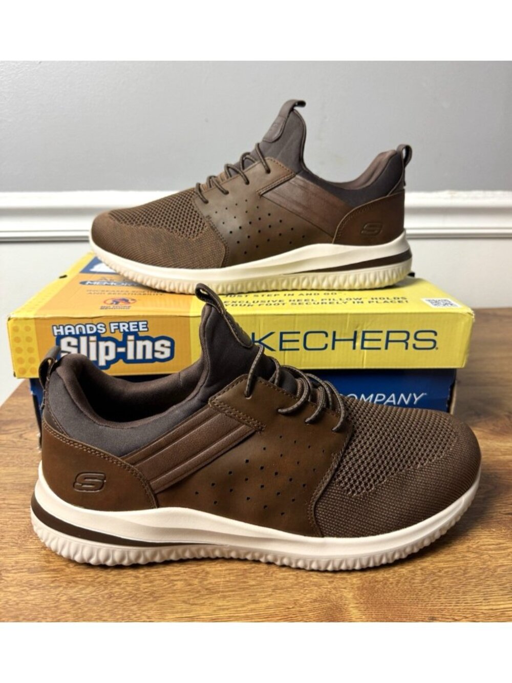 Skechers Delson 3.0 Cicada Men’s 10 Brown Slip On Air Cooled Memory Foam 210238W